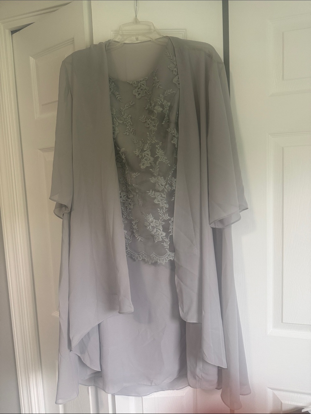 NWT Women's Light Gray Chiffon Overlay with Embroidered Bodice Formal Dress